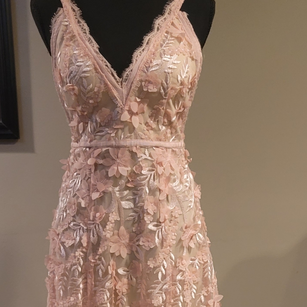 Beautiful rose pink dress, new with out tags